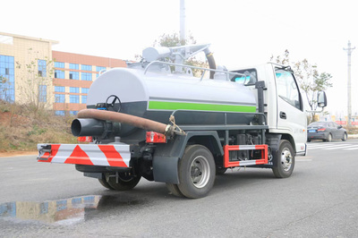 藍(lán)牌吸糞車 功能、應(yīng)用與發(fā)展前景
